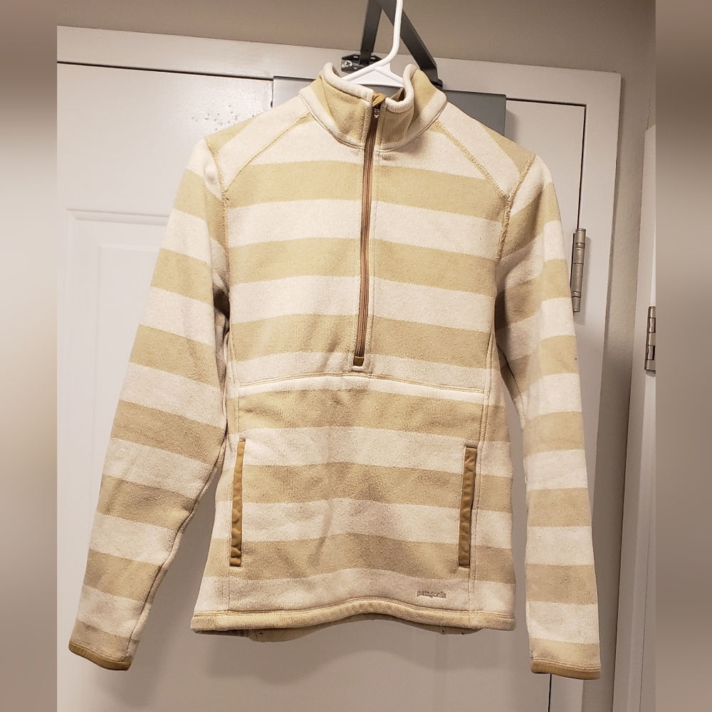 Patagonia Striped Sweatshirt Top Jacket 1/4 zip up Medium